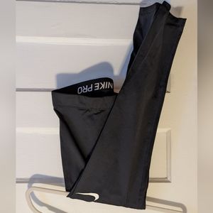 Nike pro dri fit leggings